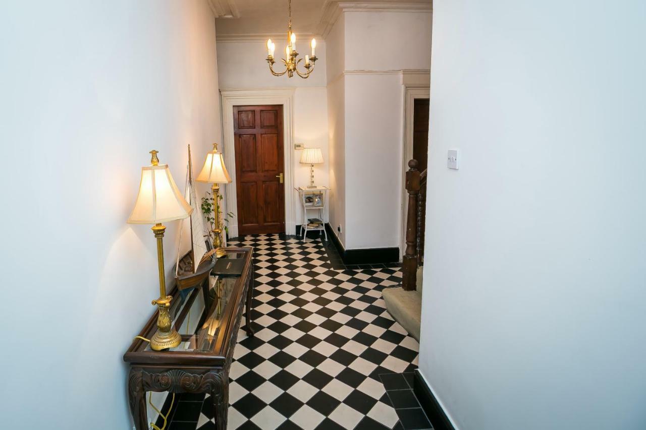 مبيت وإفطار Waterloo 29 Marine Crescent المظهر الخارجي الصورة